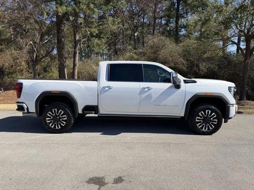 2024 GMC Sierra 2500 Denali Ultimate