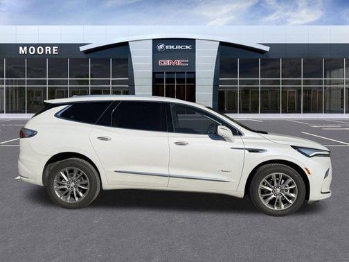 2024 Buick Enclave Avenir