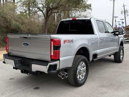 2024 Ford F-350 Lariat Super Duty