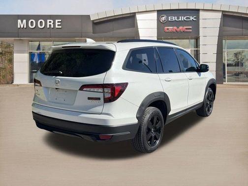 2022 Honda Pilot TrailSport