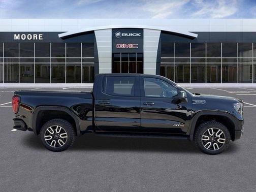 Onyx Black 2024 GMC Sierra 1500 AT4