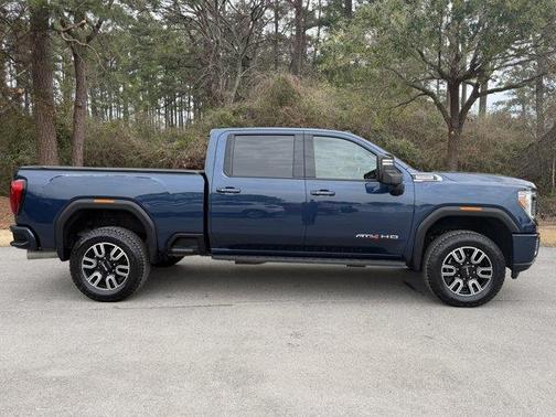 2021 GMC Sierra 2500 AT4