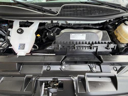 2024 Chevrolet Express 3500 LS