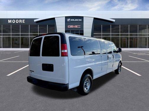 2024 Chevrolet Express 3500 LS