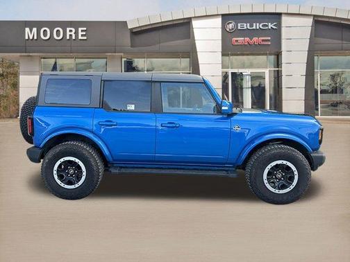 2022 Ford Bronco Outer Banks
