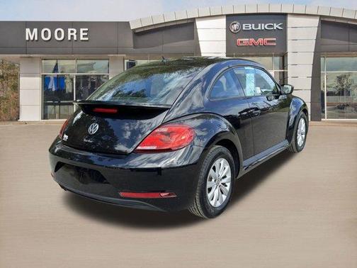 2017 Volkswagen Beetle 1.8T S