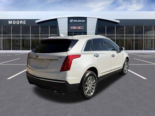 2017 Cadillac XT5 Luxury