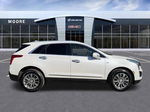 2017 Cadillac XT5 Luxury