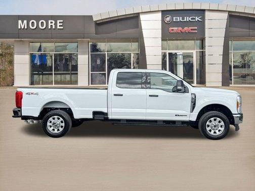 2024 Ford F-350 XLT