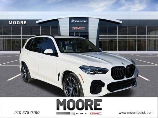 Alpine White 2022 BMW X5 sDrive40i SUV
