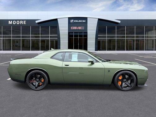 2022 Dodge Challenger SRT Hellcat