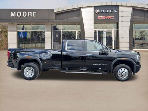 2026 GMC Sierra 3500 Denali