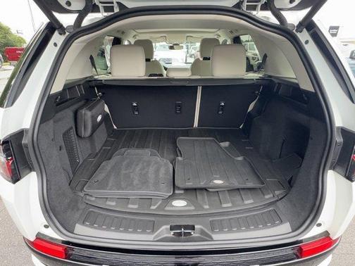 2024 Land Rover Discovery Sport Core S
