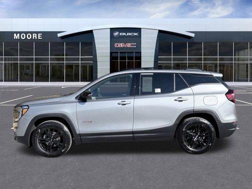 2024 GMC Terrain AT4