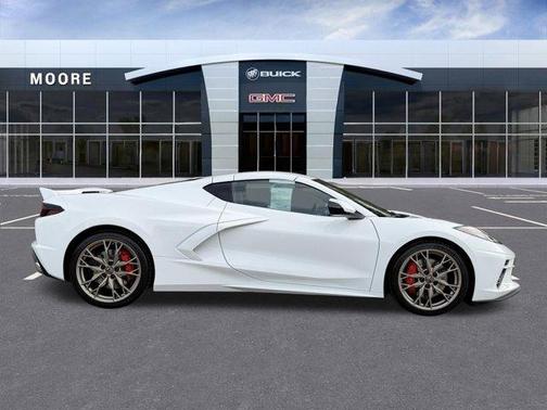 2024 Chevrolet Corvette Stingray w/2LT