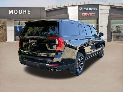 2025 GMC Yukon XL AT4