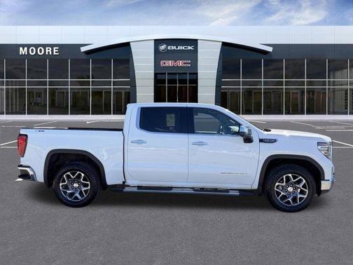 Summit White 2023 GMC Sierra 1500 SLT