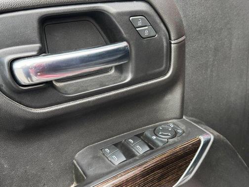 2020 GMC Sierra 1500 SLE