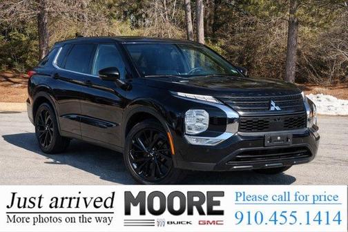 2023 Mitsubishi Outlander SE Black Edition