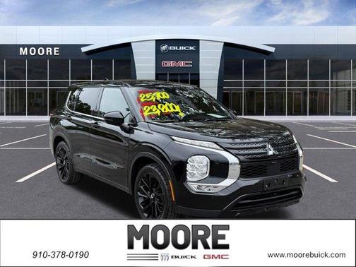 2023 Mitsubishi Outlander SE Black Edition