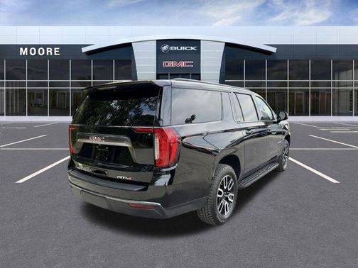 Onyx Black 2024 GMC Yukon XL AT4