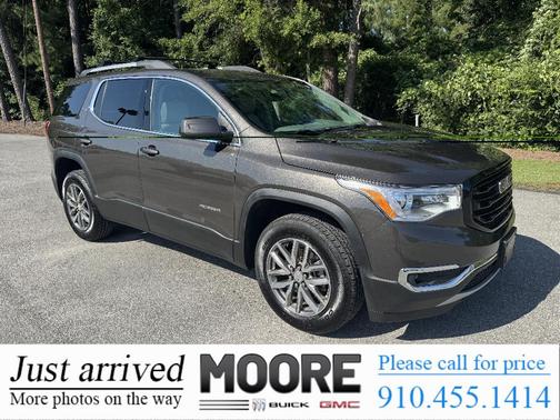 Smokey Quartz Metallic 2019 GMC Acadia SLE-2