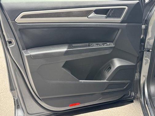 2019 Volkswagen Atlas 3.6L SE w/Technology