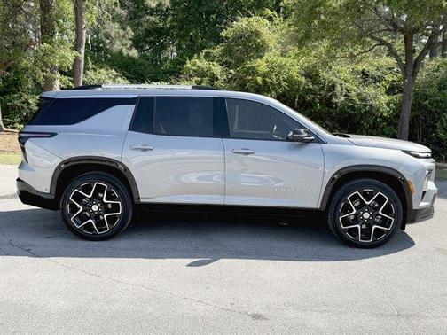 2025 Chevrolet Traverse High Country