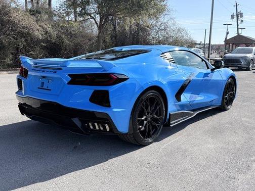2023 Chevrolet Corvette Stingray w/2LT