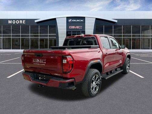 2024 GMC Canyon AT4