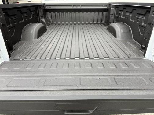 Summit White 2026 GMC Sierra 2500 Pro