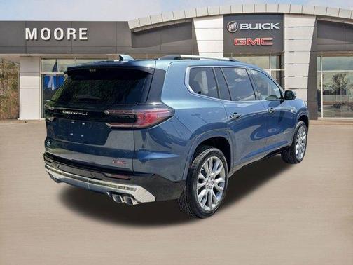 2026 GMC Acadia FWD Denali