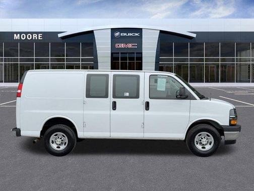 2024 Chevrolet Express 2500 Work Van