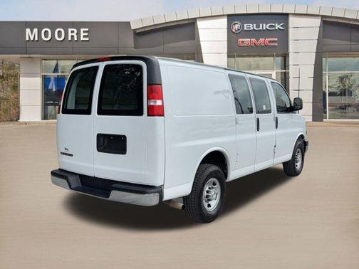 2024 Chevrolet Express 2500 Work Van