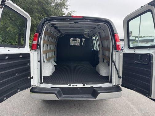 2024 Chevrolet Express 2500 Work Van