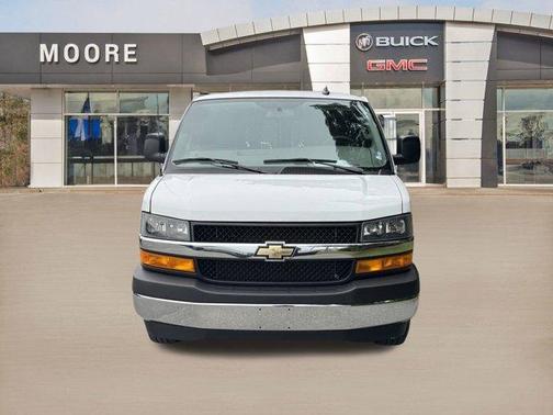 2024 Chevrolet Express 2500 Work Van