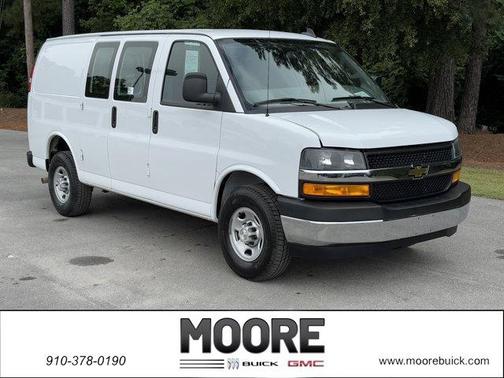2024 Chevrolet Express 2500 Work Van