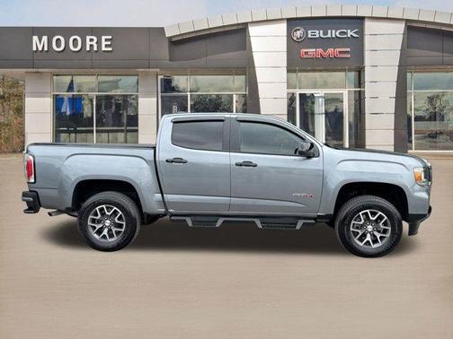 2022 GMC Canyon AT4