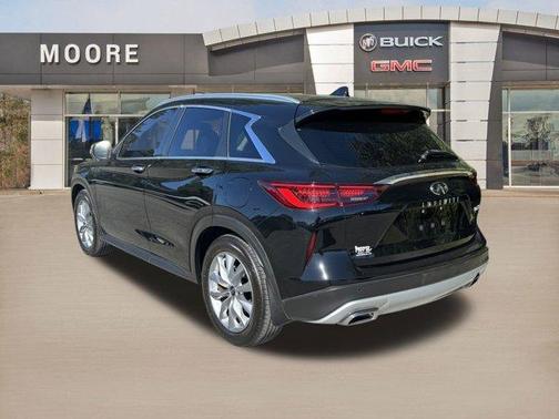 2022 INFINITI QX50 Luxe