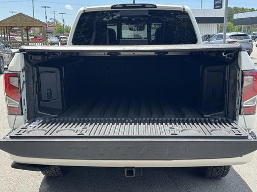 2023 Nissan Titan Platinum Reserve