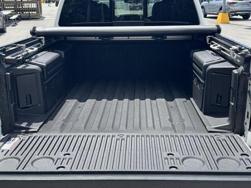 2023 Nissan Titan Platinum Reserve