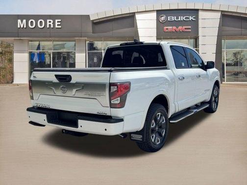 2023 Nissan Titan Platinum Reserve