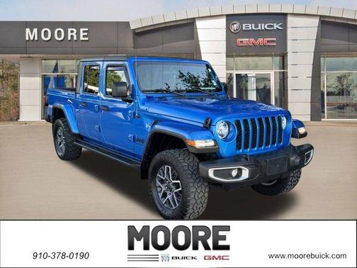 2023 Jeep Gladiator Sport