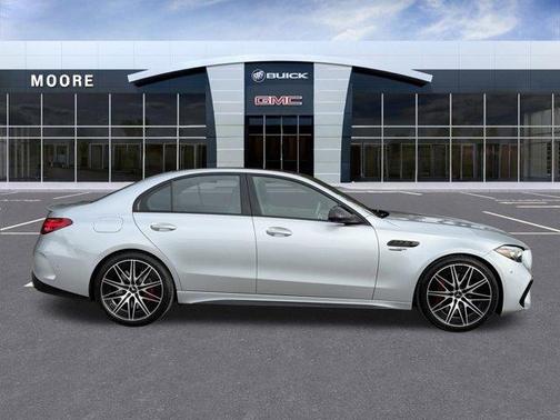 2025 Mercedes-Benz AMG C 63 S E Performance