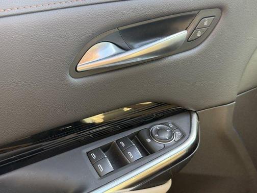 2024 Cadillac XT4 Luxury