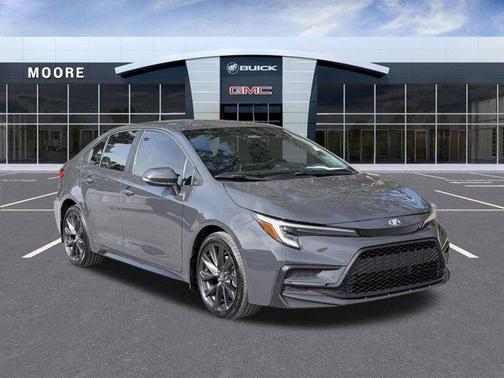UNDERGROUND 2025 Toyota Corolla SE