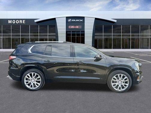 2026 GMC Acadia FWD Denali
