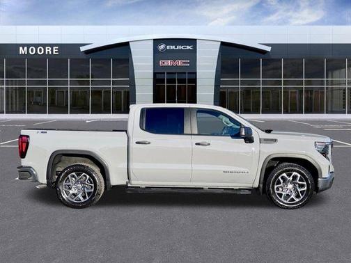 2025 GMC Sierra 1500 Pro