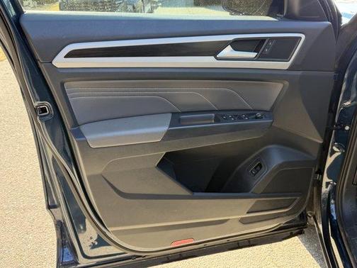 2021 Volkswagen Atlas 3.6 V6 SE w/ Technology