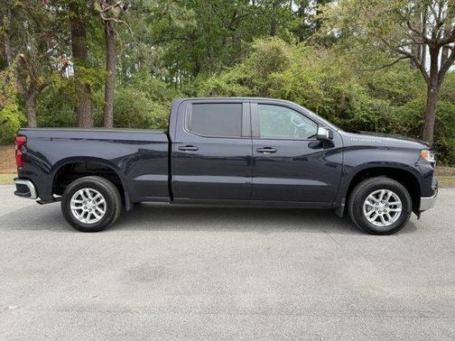 Dark Ash Metallic 2023 Chevrolet Silverado 1500 LT